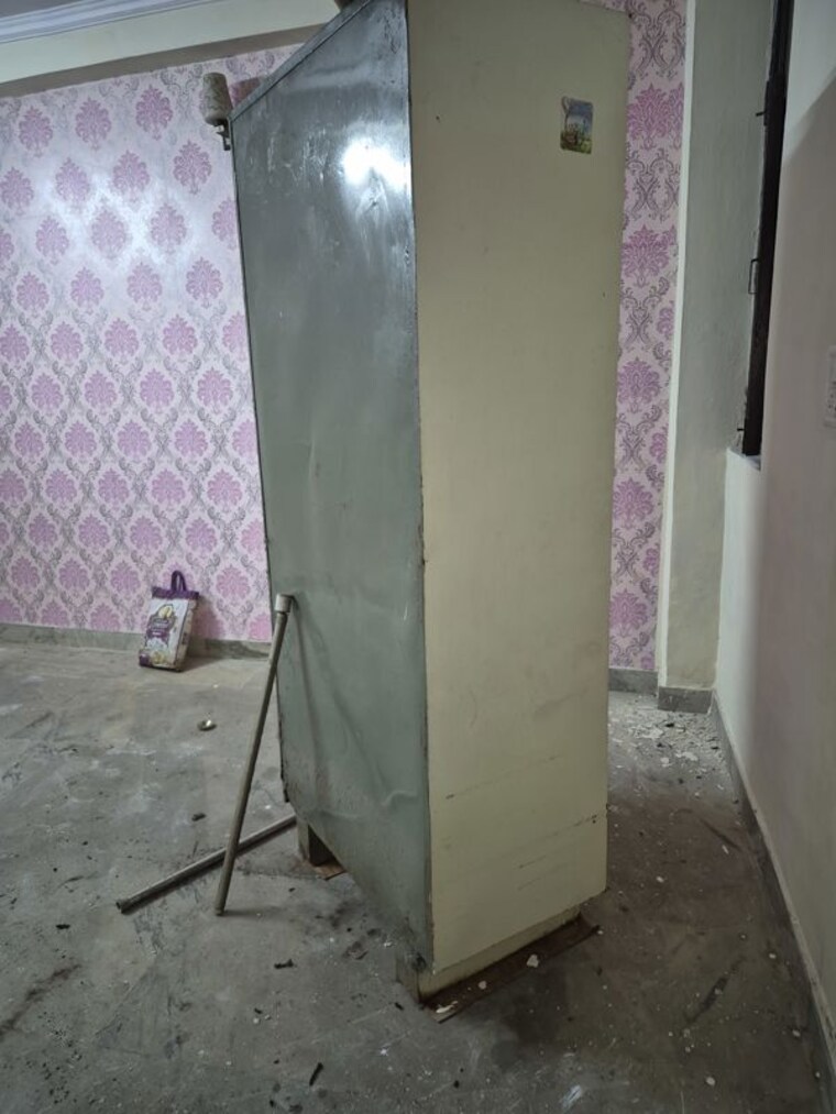 Room, mayur vihar 2.5 Bedroom 750 Sq.Ft. Builder Floor In Mayur Vihar Delhi 10693868
