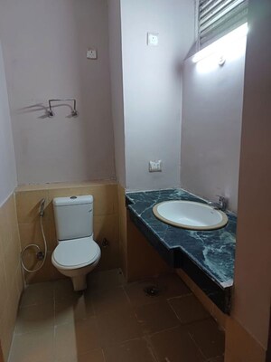 Bathroom in 3.5 BHK Apartment at Paras Tierea, Sector 137 – for Rent