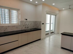 Room in 3 BHK Apartment at Sumadhura Olumpus, Nanakramguda – for Rent