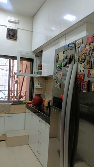 Kitchen in 2.5 BHK Apartment at Evershine Crown, Kandivali East – for Rent