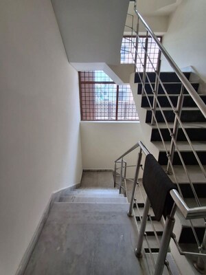 Staircase in 2.5 BHK Builder Floor at Sector 23 – for Rent