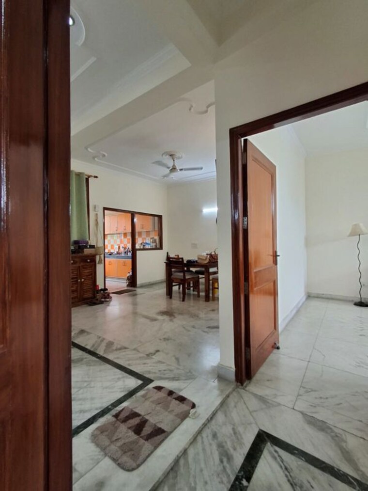 Room, sector 23 2.5 Bedroom 2130 Sq.Ft. Builder Floor In Sector 23 Gurgaon 10693993