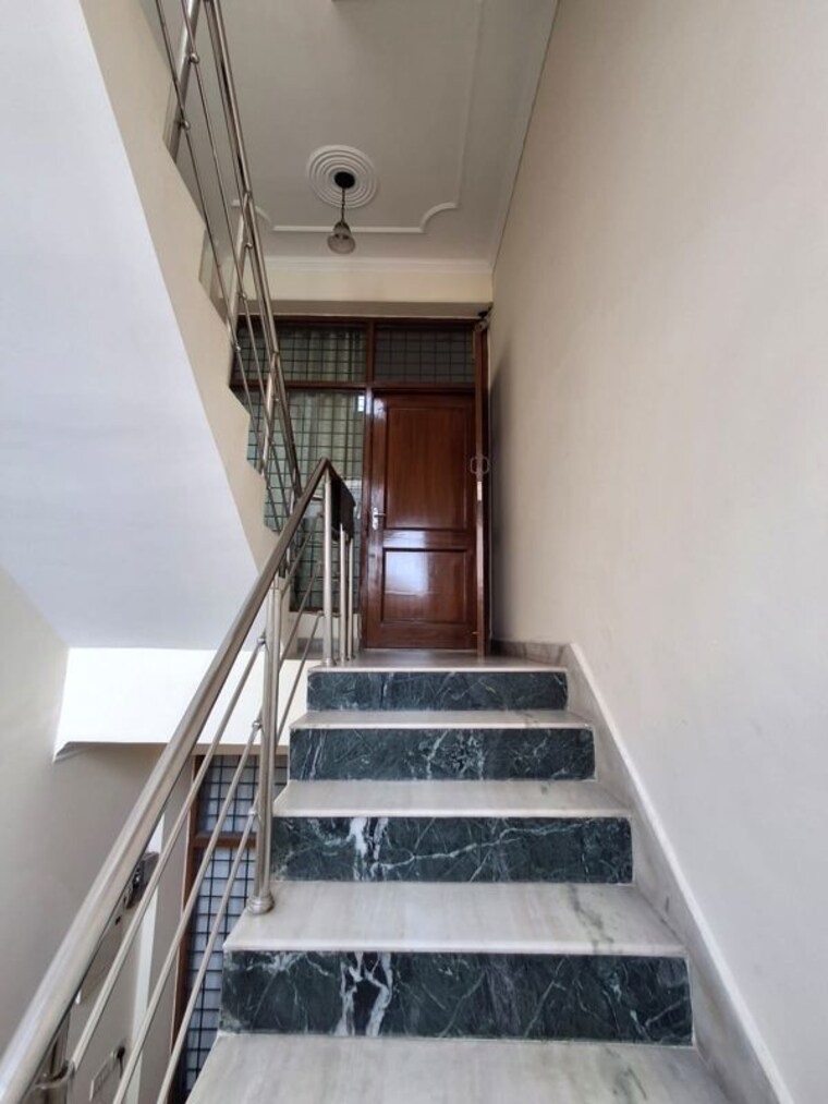 undefined, sector 23 2.5 Bedroom 2130 Sq.Ft. Builder Floor In Sector 23 Gurgaon 10693993