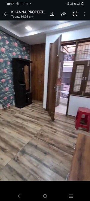 Parking in 2 BHK Builder Floor at Mahavir Enclave 1 – for Sale