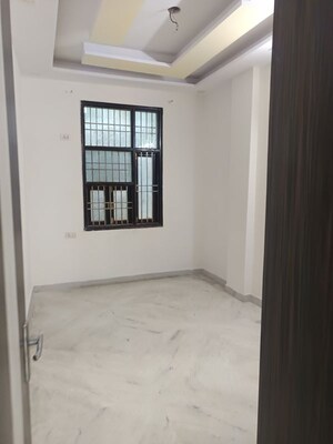 2 BHK Builder Floor For Rent in Rohini Sector 7