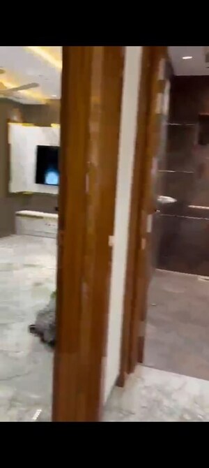 Staircase in 4 BHK Builder Floor at Sector 23 – for Rent