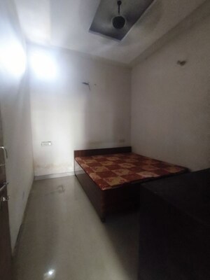 Room in 2 BHK Villa at Vip Road – for Rent