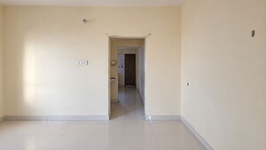 Room in 1 BHK Apartment at Rakshak Nagar Gold, Kharadi – for Rent