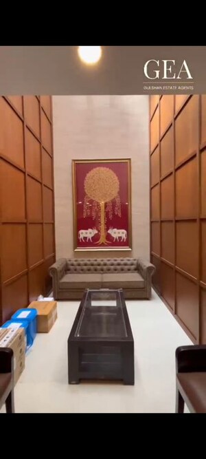 Furnished Amenities in 3 BHK Builder Floor at Greater Kailash – for Rent