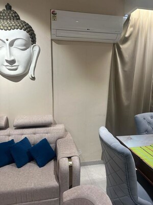 Team Area in 3 BHK Apartment at Omaxe The Resort, South Mullanpur – for Rent