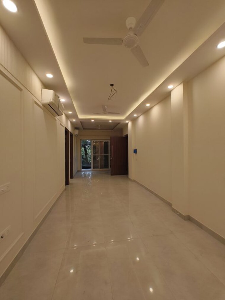 undefined, chittaranjan park 3 Bedroom 1800 Sq.Ft. Builder Floor In Chittaranjan Park Delhi 10694055