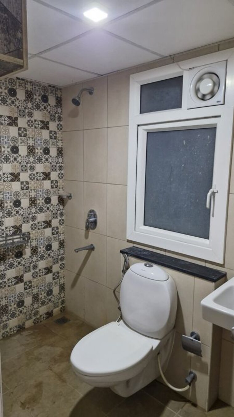 Bathroom, brigade-bricklane 2 Bedroom 1022 Sq.Ft. Apartment In Jakkuru Bangalore 10694059