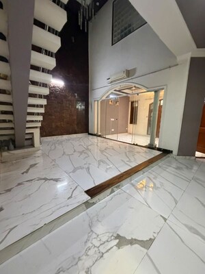 6+ BHK Penthouse For Rent in South City Arcade, Sector 41