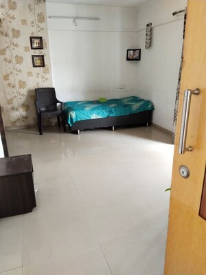 Furnished Amenities in 2 BHK Apartment at Greenland Residency, Hinjewadi – for Rent