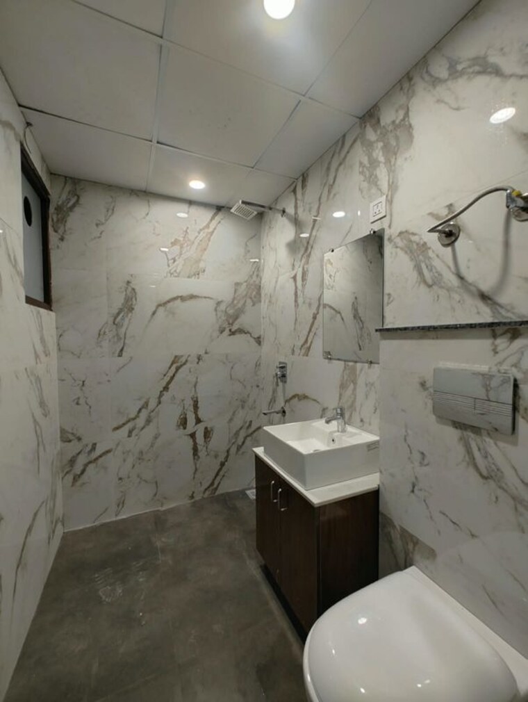 Bathroom, vision-homes-ghazipur 4 Bedroom 111 Sq.Yd. Villa In Ghazipur Zirakpur 10694091