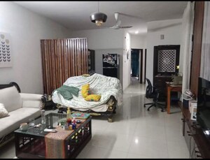 Bedroom in 2 BHK Builder Floor at Kailash Colony – for Rent
