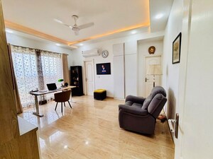 Living Room in 3.5 BHK Apartment at Bestech Park View Spa, Sector 47 – for Rent
