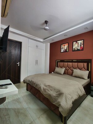 Bedroom in 2 BHK Builder Floor at Sector 46 – for Rent