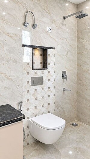 Bathroom in 2 BHK Builder Floor at Sector 52 – for Rent