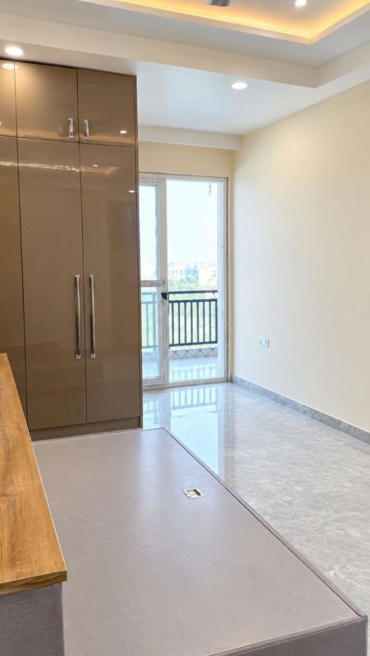 Room, sector 52 2 Bedroom 1500 Sq.Ft. Builder Floor In Sector 52 Gurgaon 10694103