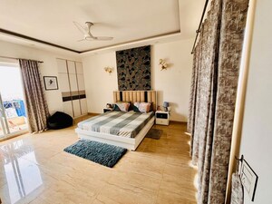 Bedroom in 4 BHK Apartment at Bestech Park View Spa, Sector 47 – for Rent