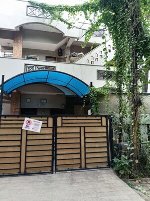 4 BHK Independent House For Sale in Renuka Apartment Khairtabad, Khairatabad