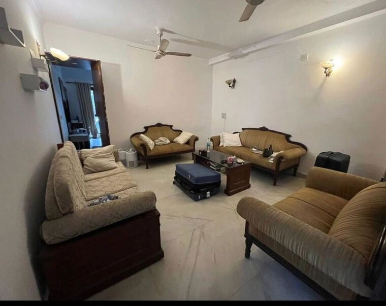 Living Room, greater kailash i 2 Bedroom 1500 Sq.Ft. Builder Floor In Greater Kailash I Delhi 10694117