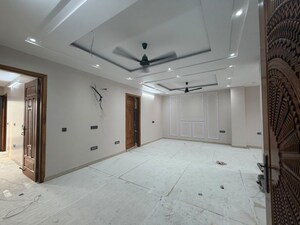3 BHK Builder Floor For Rent in Sector 15