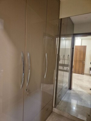 Staircase in 3 BHK Builder Floor at South City 1 – for Rent