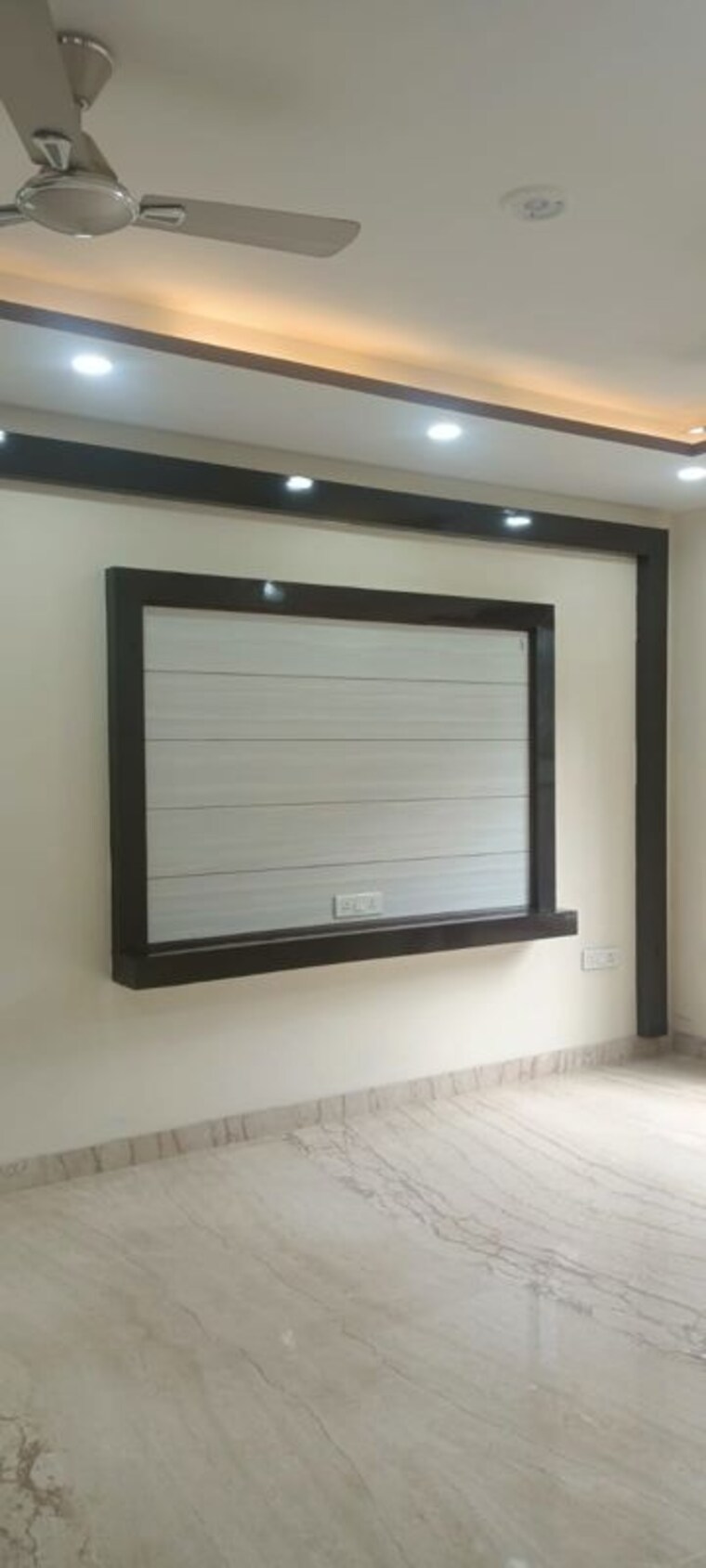 Room, shivalik colony 3 Bedroom 1800 Sq.Ft. Builder Floor In Shivalik Colony Delhi 10694121