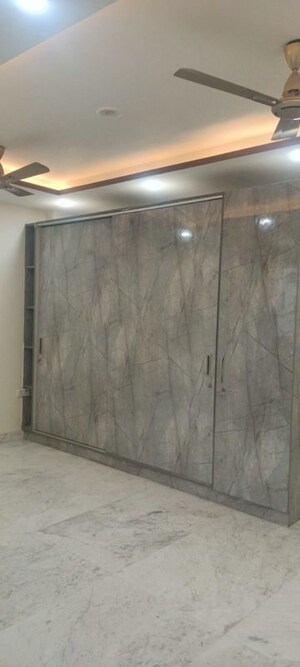 Bedroom in 3 BHK Builder Floor at Shivalik Colony – for Rent