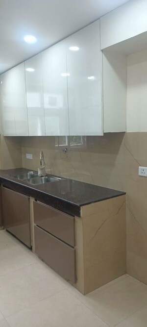 Kitchen in 3 BHK Builder Floor at Shivalik Colony – for Rent