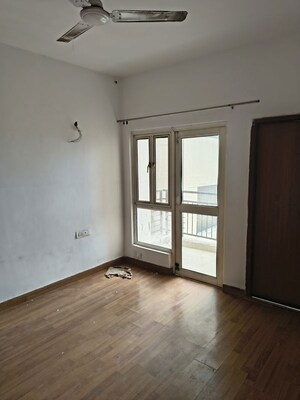 Room in 2.5 BHK Apartment at Nimbus The Golden Palm, Sector 168 – for Rent