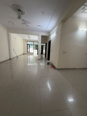 3 BHK Independent House For Rent in Sector 39