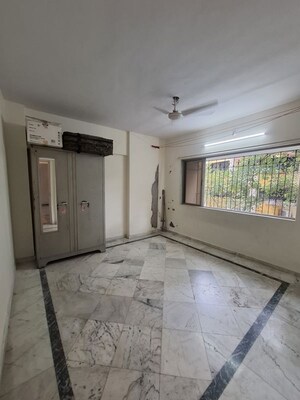 Bedroom in 2 BHK Apartment at Vora Vintage, Borivali West – for Rent