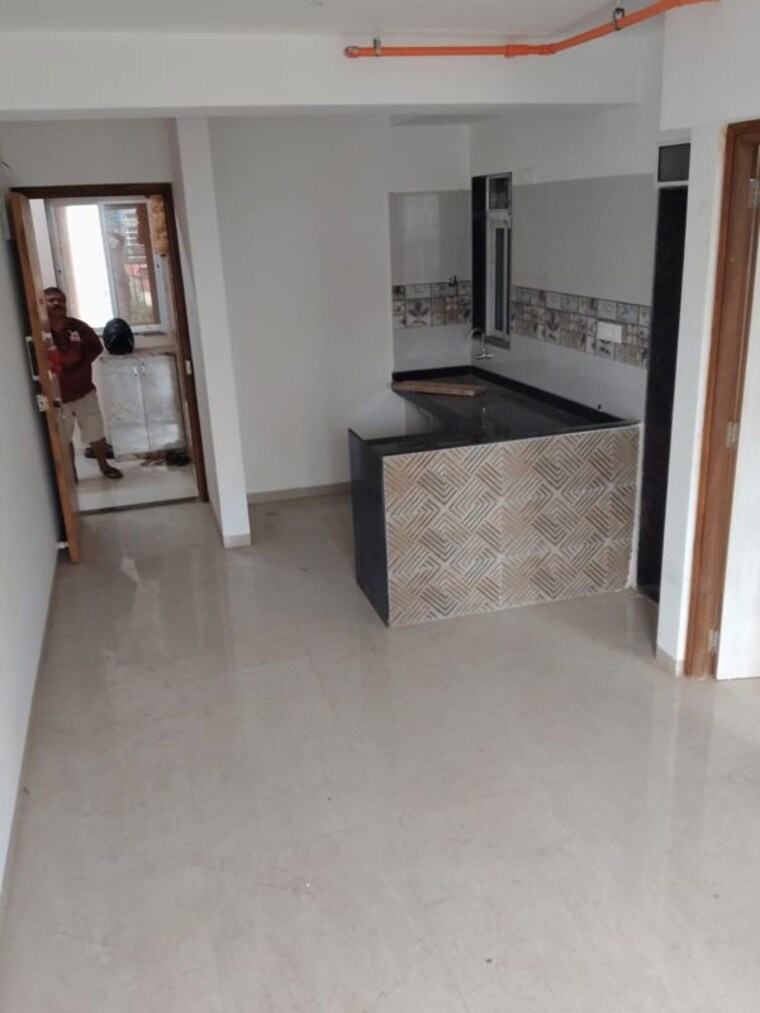 Room, adhikari-maharashtra-mandir 1 Bedroom 380 Sq.Ft. Apartment In Bhandup West Mumbai 10694153