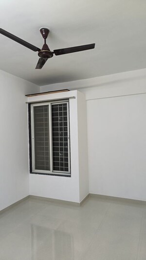 Room in 2.5 BHK Apartment at Adhya Radhakrishna, Moshi – for Rent