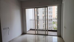 Room in 2.5 BHK Apartment at Primal Pride, Moshi – for Rent