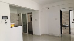 2.5 BHK +Apartment For Rent in Primal Pride