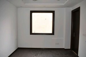 Room in 4 BHK Builder Floor at Greater Kailash I – for Rent