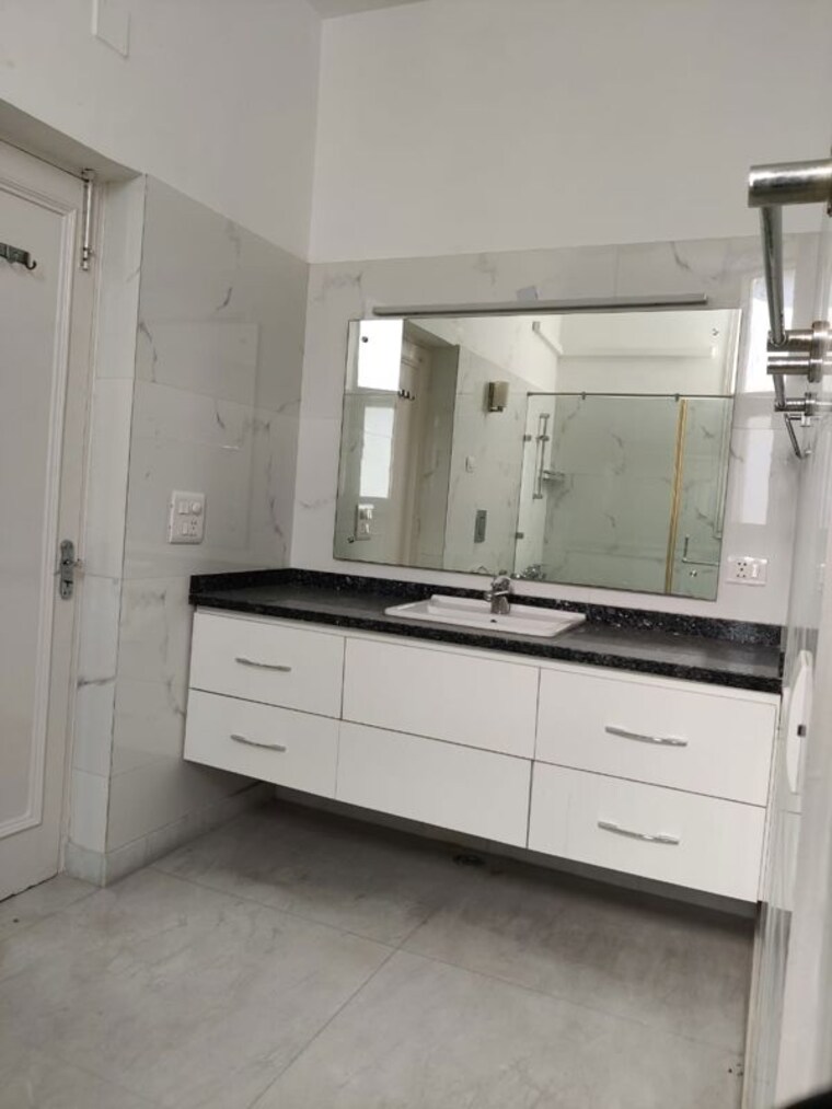 Kitchen, vasant vihar 2 Bedroom 1800 Sq.Ft. Builder Floor In Vasant Vihar Delhi 10694226
