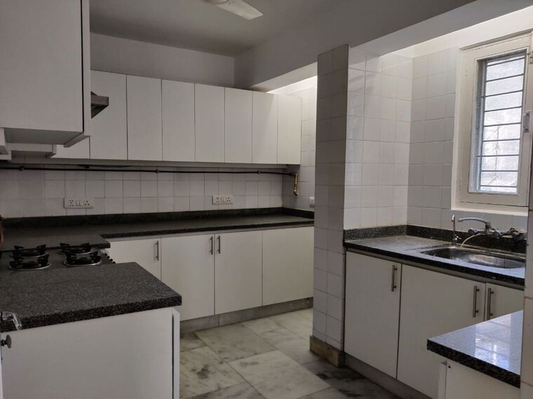 Kitchen, vasant vihar 2 Bedroom 1800 Sq.Ft. Builder Floor In Vasant Vihar Delhi 10694226
