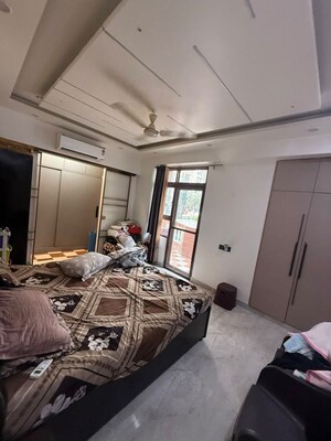 Living Room in 3 BHK Apartment at Ahinsa Khand 2 – for Rent
