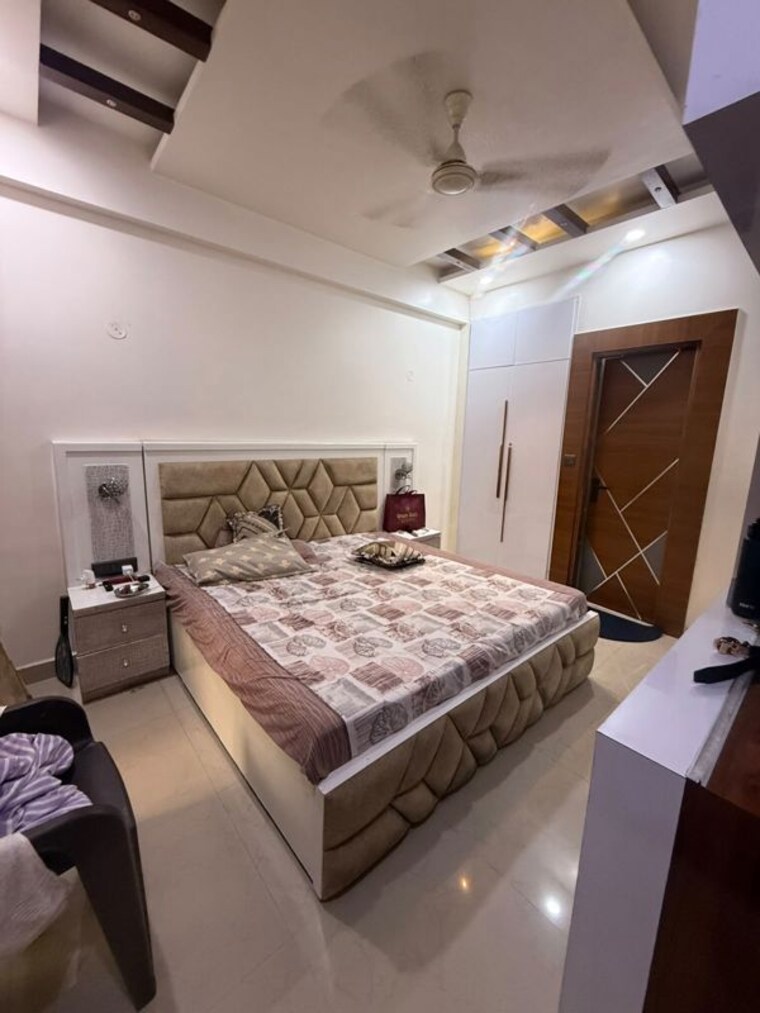 Master Bedroom, ahinsa khand 2 3 Bedroom 1872 Sq.Ft. Apartment In Ahinsa Khand 2 Ghaziabad 10693093