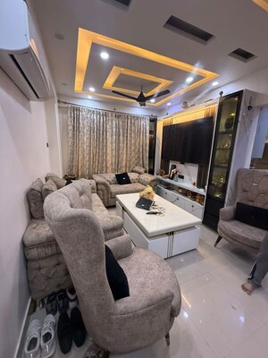 Living Room in 3 BHK Apartment at Ahinsa Khand 2 – for Rent