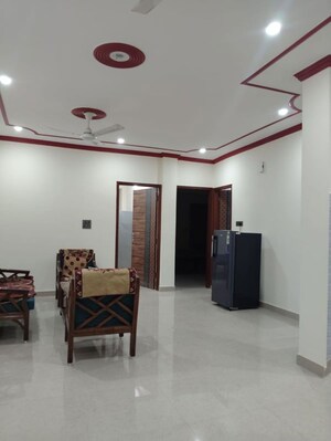 Living Room in 2 BHK Builder Floor at RWA Apartments Sector 41, Sector 41 – for Rent