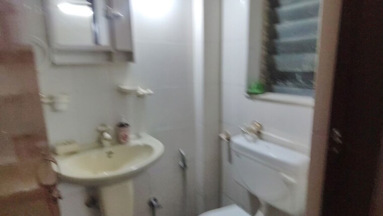 Bathroom, shiv-bhagtani-manor-3b-chs 2 Bedroom 1000 Sq.Ft. Apartment In Chandivali Mumbai 10694266
