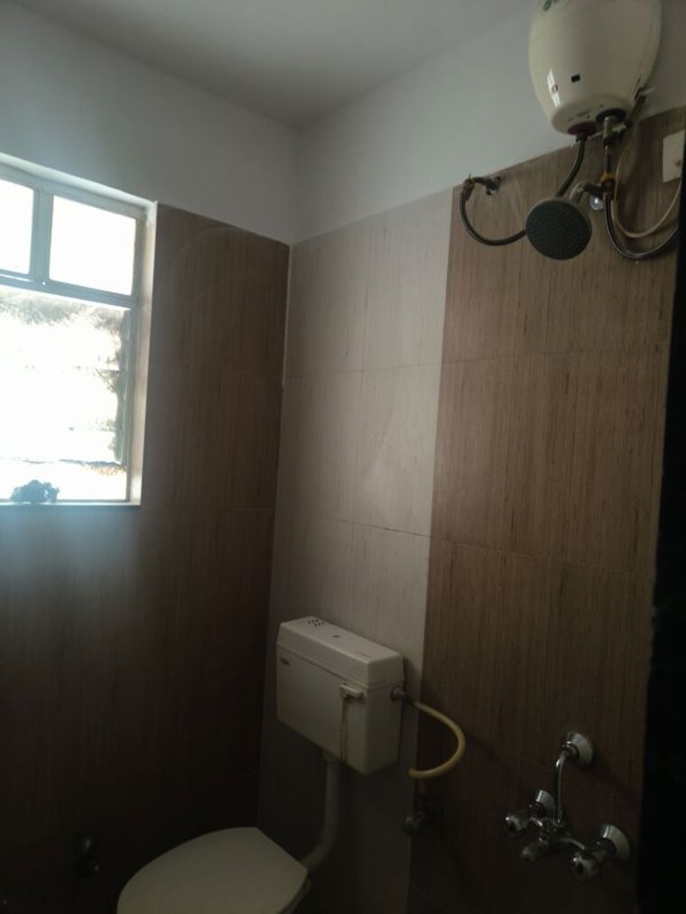 Bathroom, essen-shonest-towers 3 Bedroom 1050 Sq.Ft. Apartment In Wakad Pune 10694284