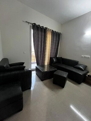 Living Room in 2.5 BHK Apartment at Express Zenith, Sector 77 – for Rent