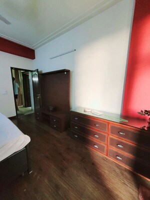 Bedroom in 3.5 BHK Apartment at JM Aroma, Sector 75 – for Rent